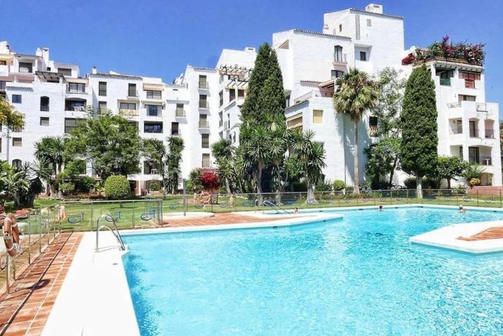 Caprichoso Apartamento En El Corazon De Puerto Banus Marbella Zewnętrze zdjęcie
